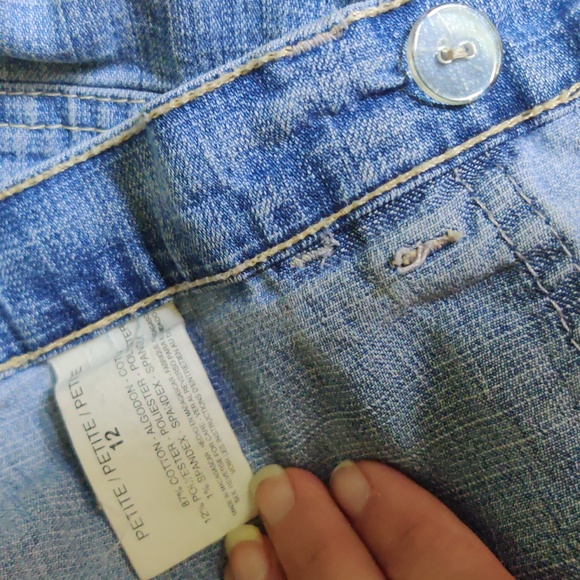 [3 for $15] Petite Jean Capris - Picture 12 of 13